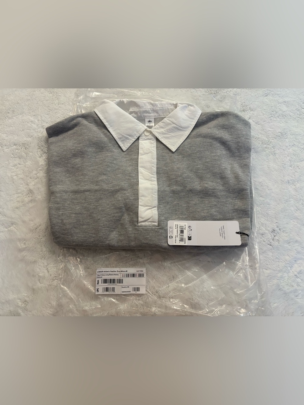 Alo Take it easy long sleeve Henley pullover Medium NWT Athletic grey